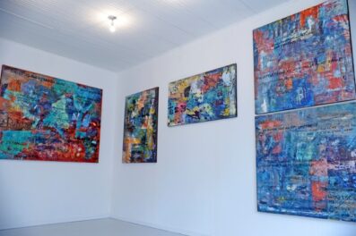 Vernissage à Espace Voltije Editions LTD